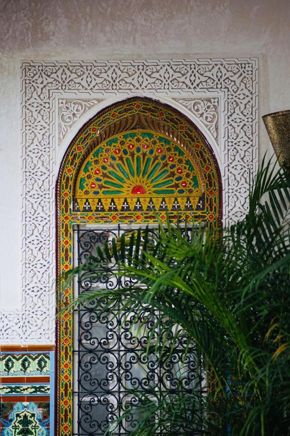 Riad Amelia : Lalla Nora Room Tétouan Esterno foto